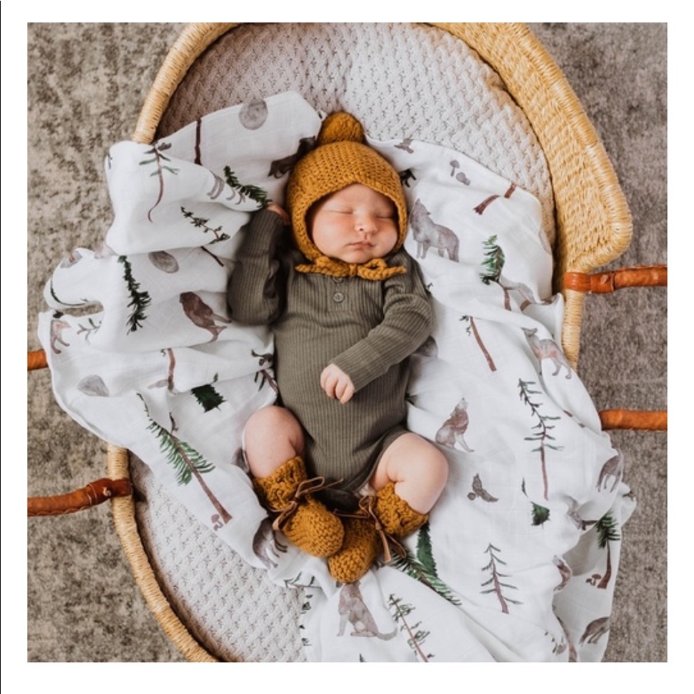 Snuggle Hunny Kids Australia • merino bonnet + booties set • bronze